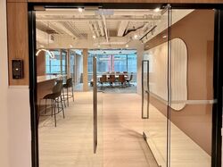 Chevron House (D1), Office #533733221